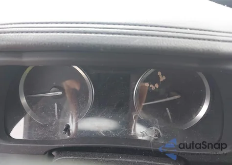 2015 Toyota Highlander Le Plus V6 z USA, uszkodzony, nr VIN 5TDBKRFH5FS181543